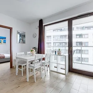 2 Bedroom Balcony Ac Arkadia Shopping Mall Апартаменты